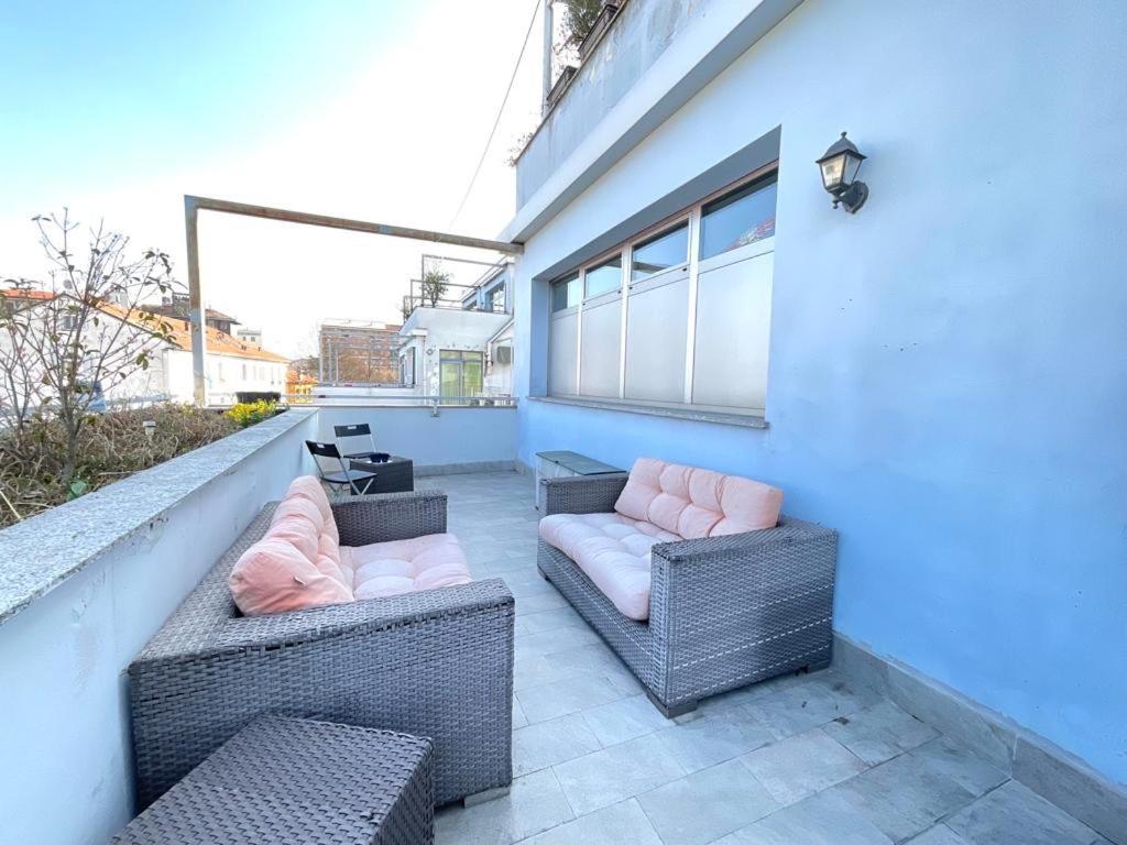 Your Apartments In Navigli District Milan Bagian luar foto