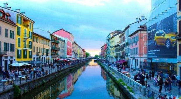 Your Apartments In Navigli District Milan Bagian luar foto